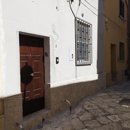 First House Villa Brindisi Eksteriør bilde